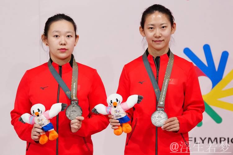 中国女子组合提前包揽冠亚军