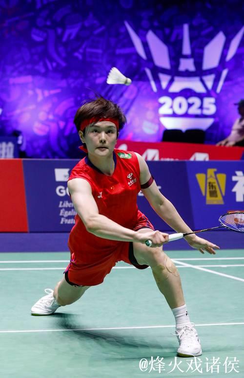 王祉怡直落两局击败因达农 连胜两场晋级总决赛四强 王祉怡直落两局击败因达农 连胜两场晋级总决赛四强