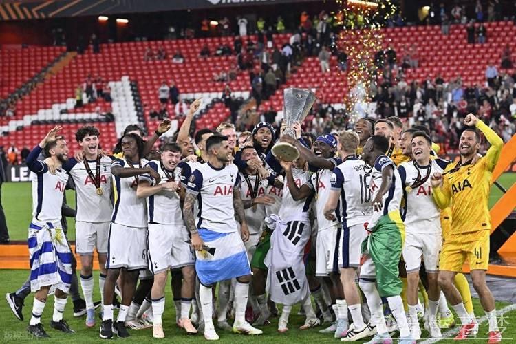 热刺时隔17年斩获欧联杯首冠!1-0力克曼联晋级欧冠 红魔遗憾无欧战 热刺时隔17年斩获欧联杯首冠!1-0力克曼联晋级欧冠 红魔遗憾无欧战