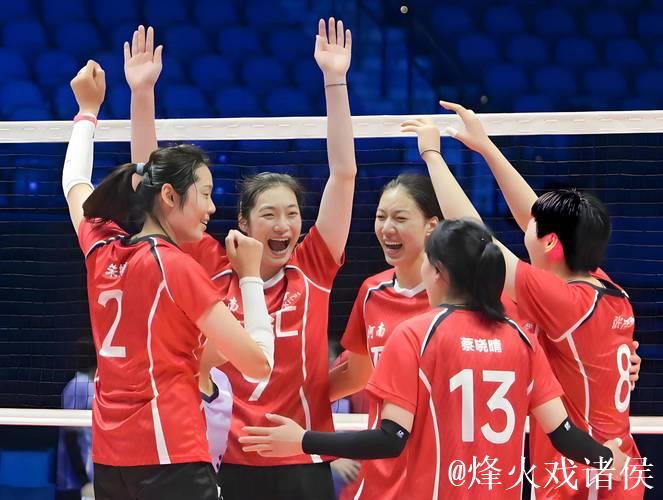 朱婷率河南女排3-0北京女排 全运会小组赛五连胜 朱婷率河南女排3-0北京女排 全运会小组赛五连胜