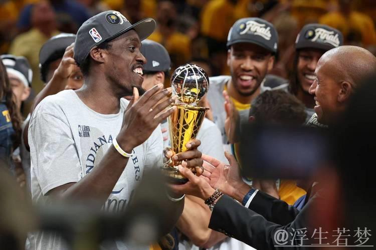 西亚卡姆一对一制胜跳投战胜亚历山大 西亚卡姆一对一制胜跳投战胜亚历山大